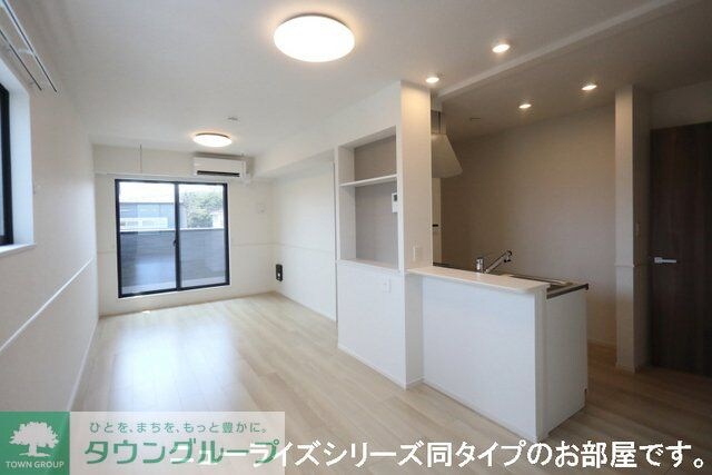 テラス ライズ ベリーの物件内観写真