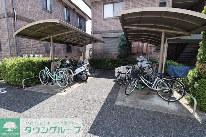 リビングタウン上野台 Dの物件内観写真