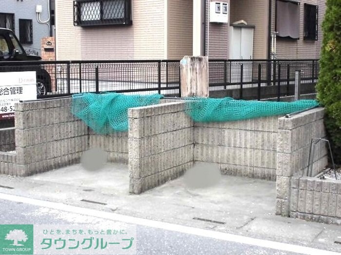 リビングタウン上野台 Dの物件内観写真