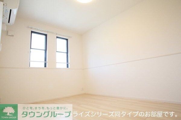 ヴィラ・アルジャンテの物件内観写真