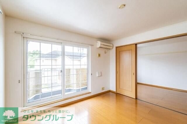 エスタド・ブリッサIの物件内観写真