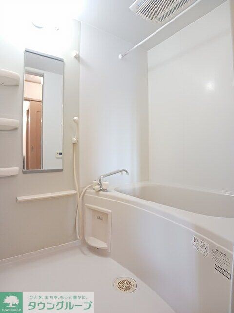 クリスマスローズAの物件内観写真