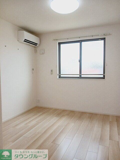 ノーブル・IIIの物件内観写真