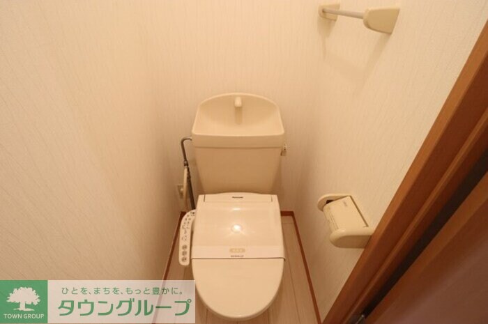 ロイヤルガーデン Aの物件内観写真