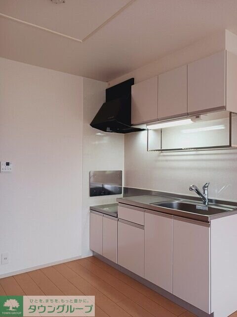 カーサプラシードBの物件内観写真