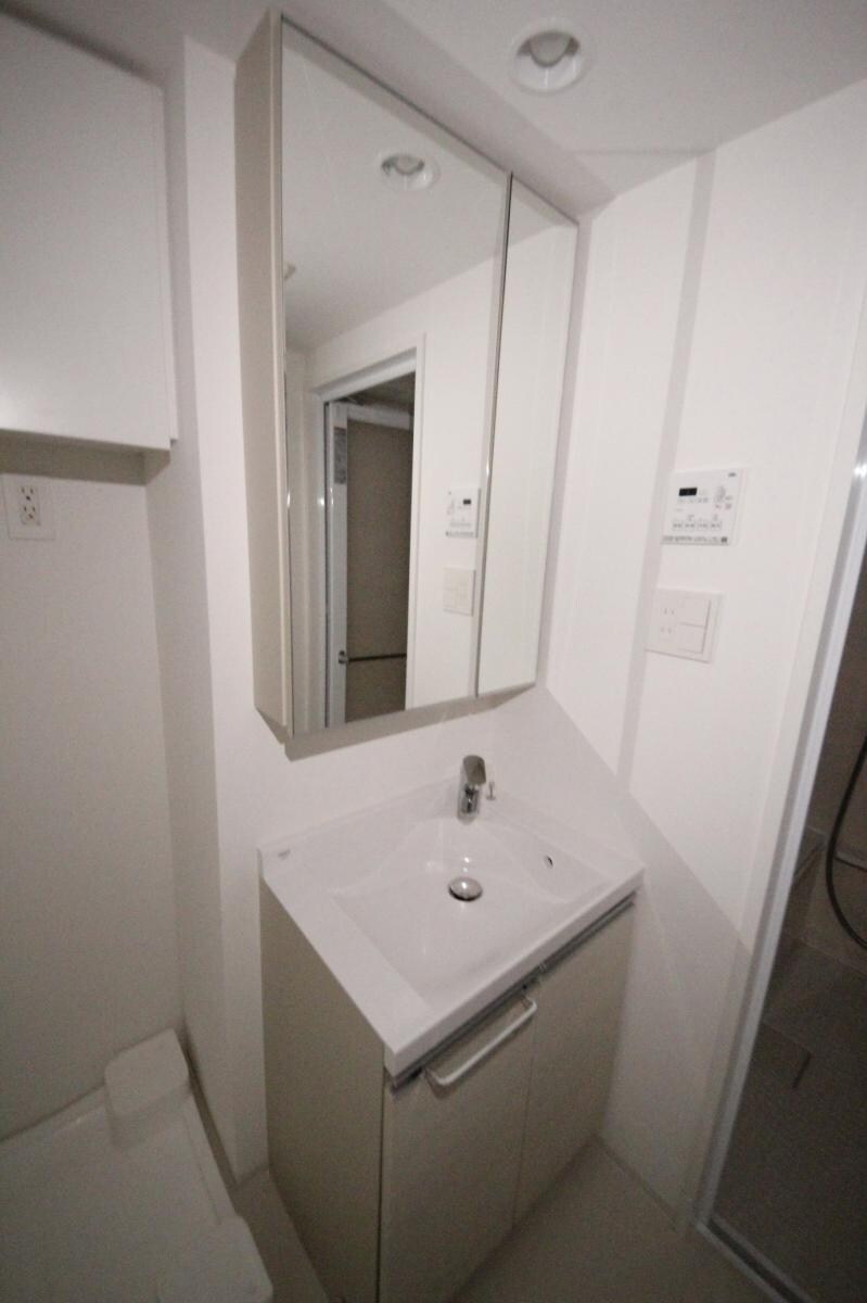 プレミアムキューブ新宿中井の物件内観写真