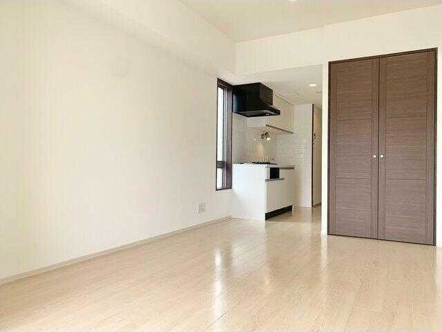 ミリアレジデンス北新宿の物件内観写真