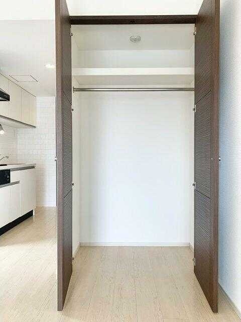 ミリアレジデンス北新宿の物件内観写真