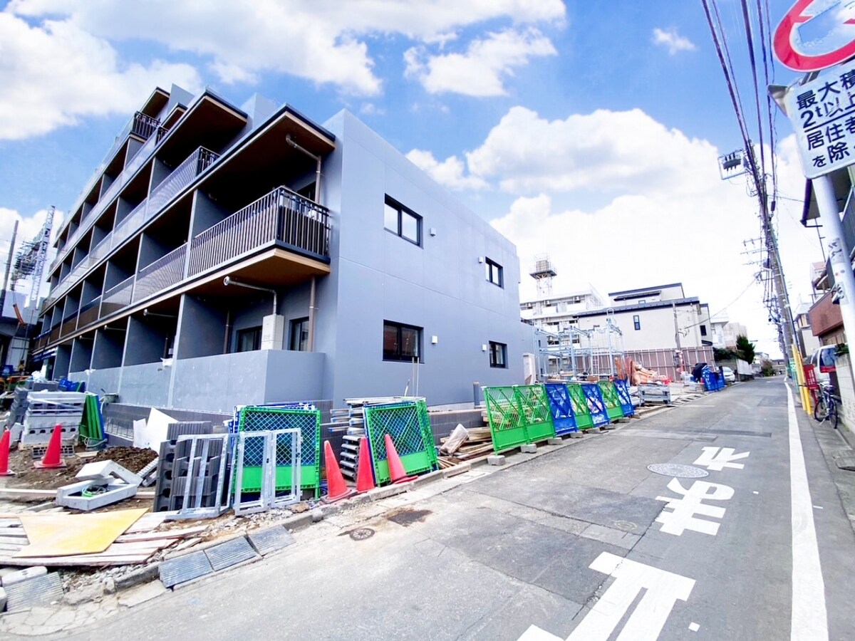 RESIDENCE KOENJIの物件外観写真