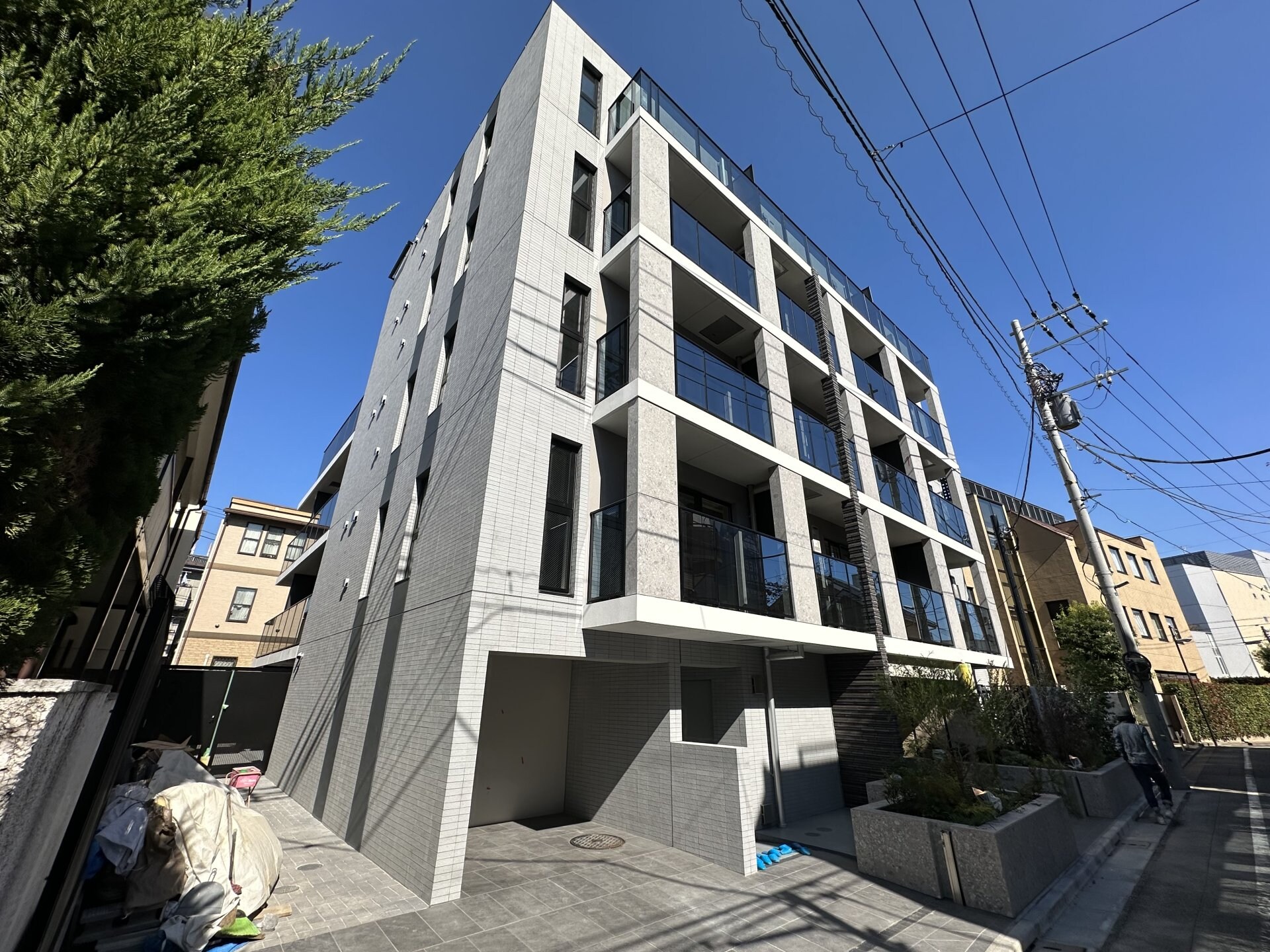 イプセ中野三丁目の物件外観写真