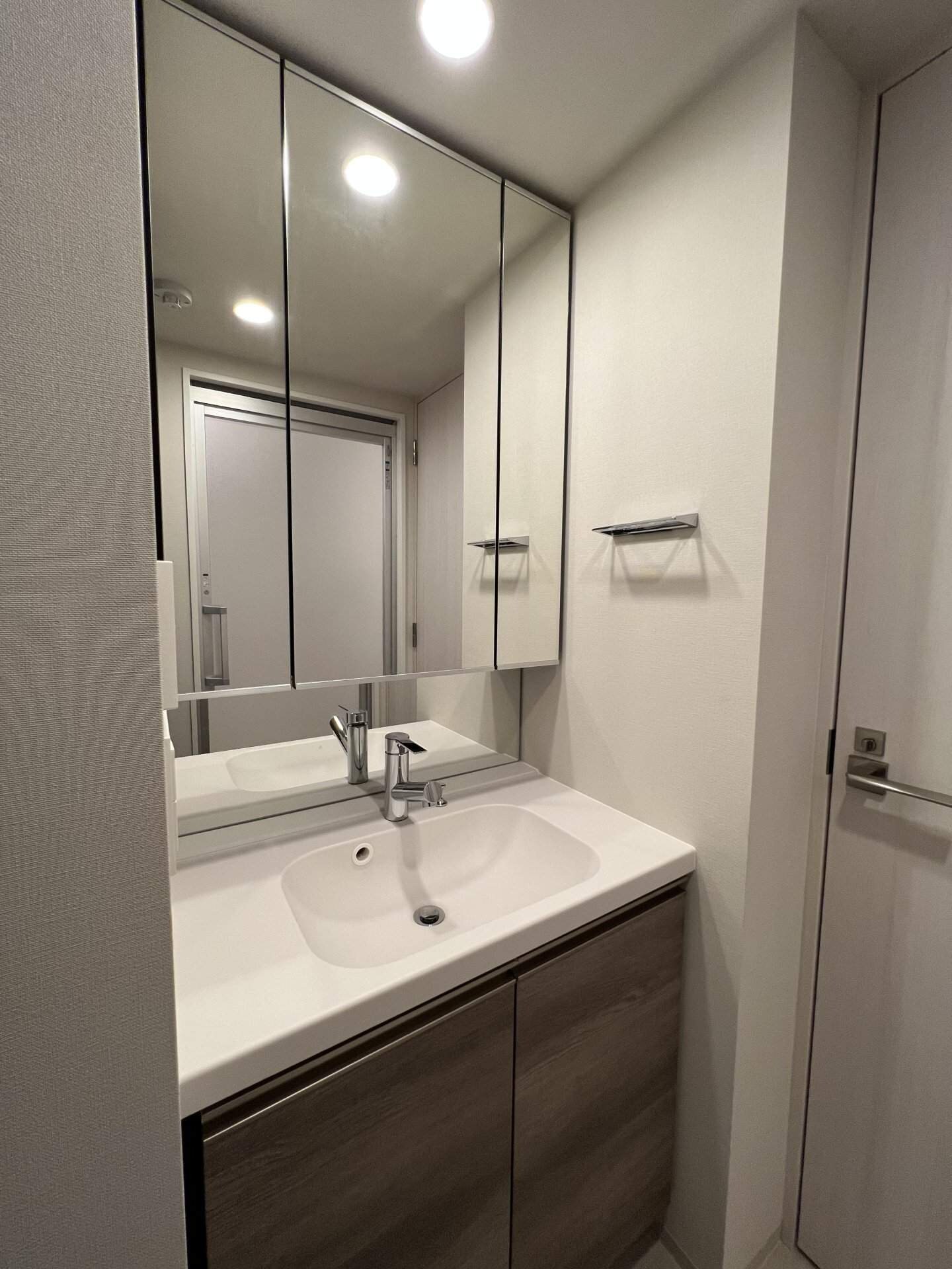 イプセ中野三丁目の物件内観写真