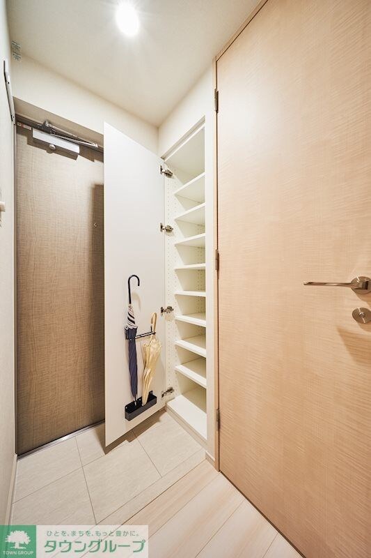 クレヴィアリグゼ中野新井薬師の物件内観写真