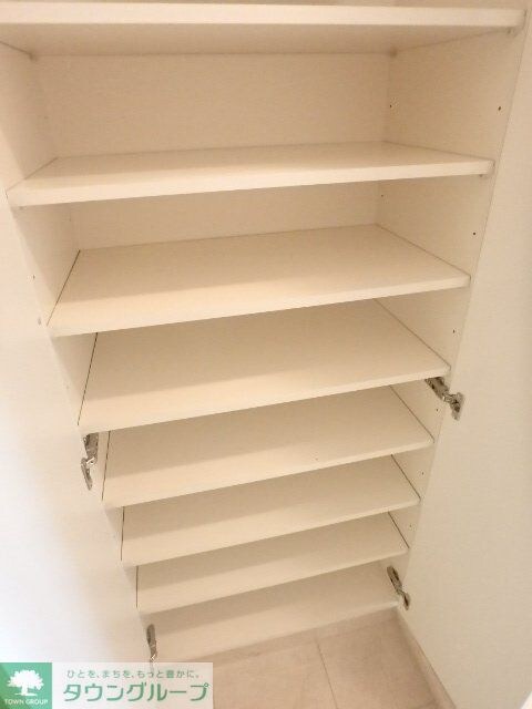 コーナーハウスの物件内観写真