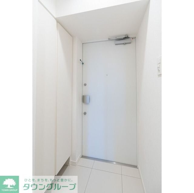 コンフォリア・リヴ新中野SOUTHの物件内観写真