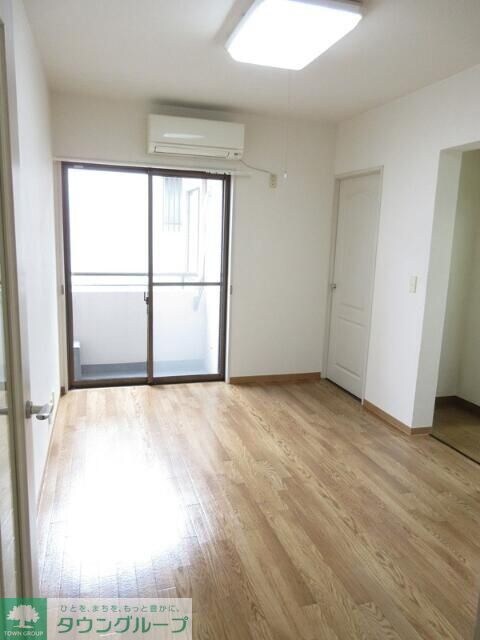 カーサ・デ・セビーア弥生の物件内観写真