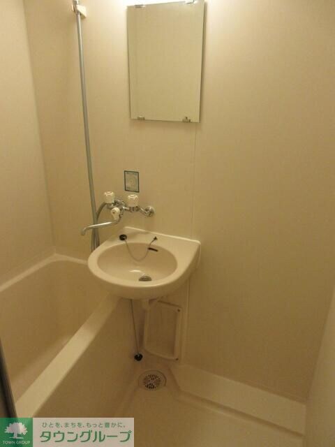 カーサ・デ・セビーア弥生の物件内観写真