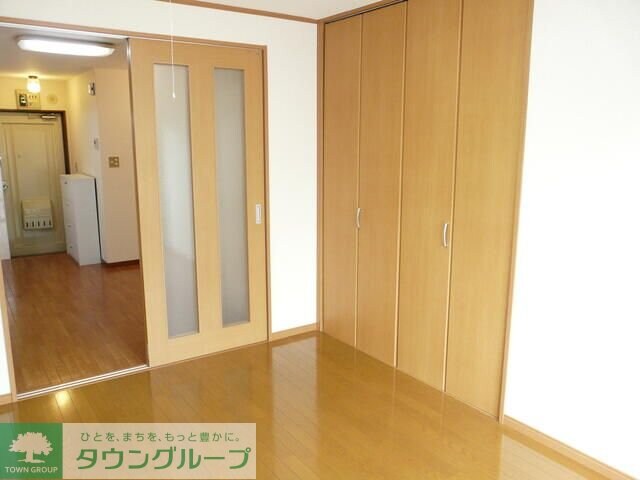 ローヤル上鷺の物件内観写真