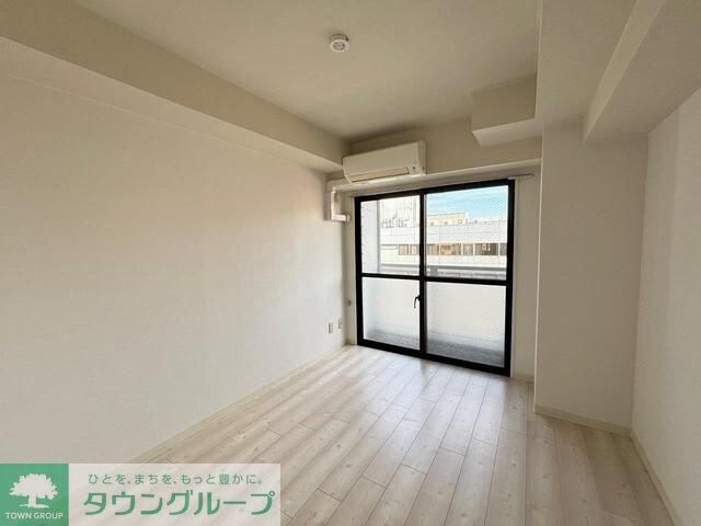 ONE ROOF FLATの物件内観写真