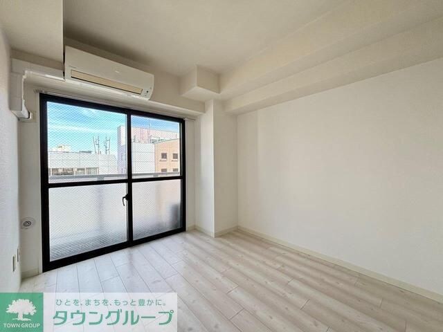 ONE ROOF FLATの物件内観写真