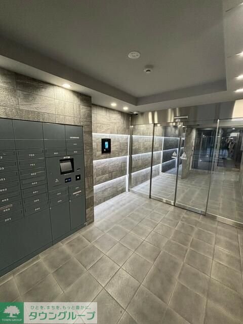 エストゥルース東高円寺の物件内観写真