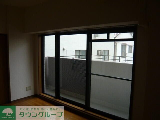 ローズガーデンの物件内観写真