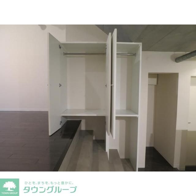 メイプル新中野の物件内観写真