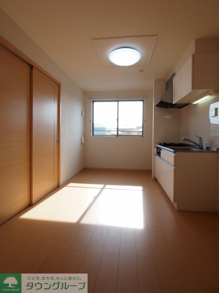 パインコートの物件内観写真