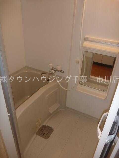 スクエア コートの物件内観写真