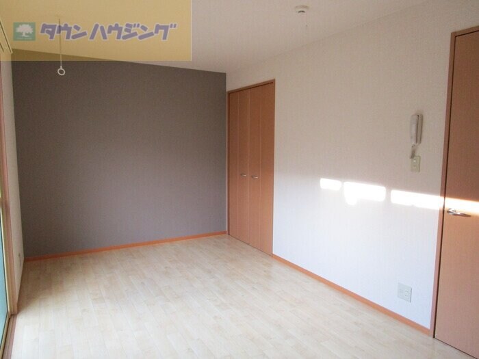 カルミアエステートの物件内観写真