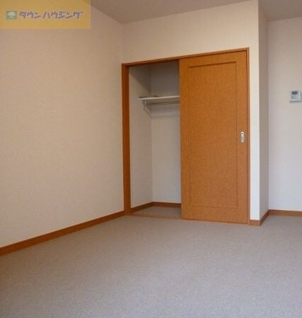 レオパレスアザレアの物件内観写真