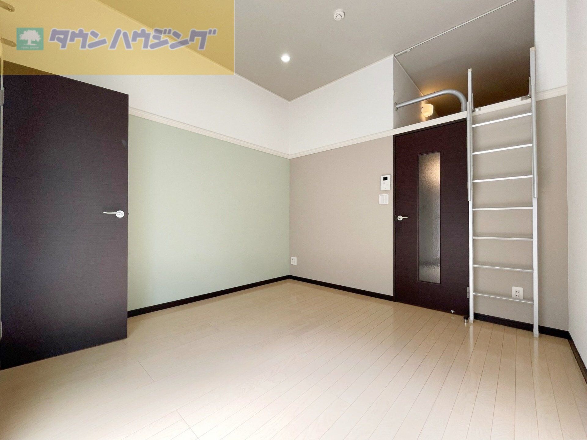 アルカディアの物件内観写真