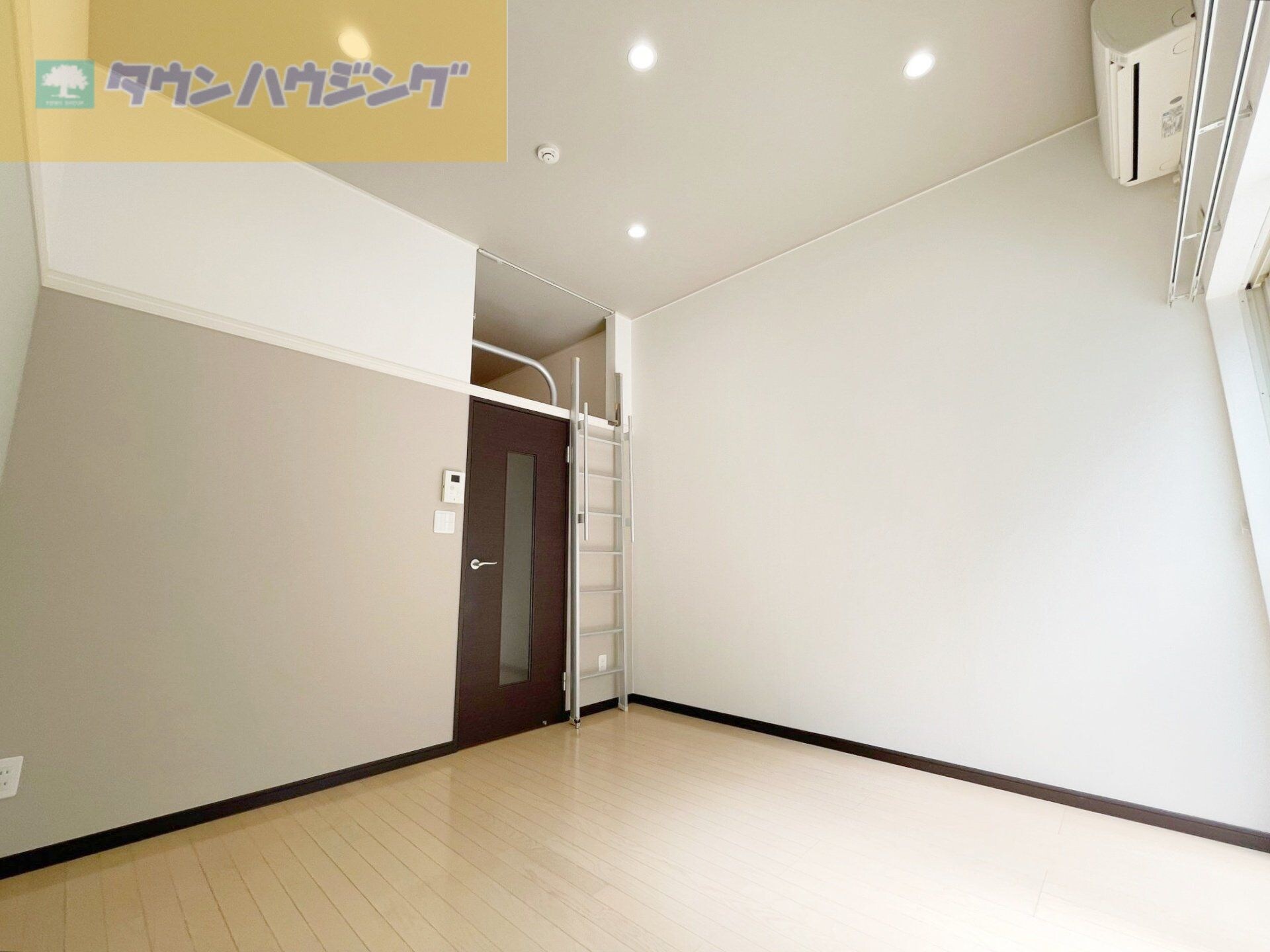 アルカディアの物件内観写真