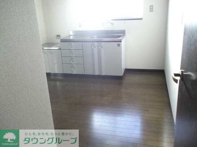 サンコーポ松ヶ丘の物件内観写真