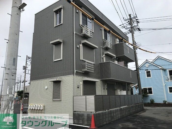 トリプルRの物件外観写真