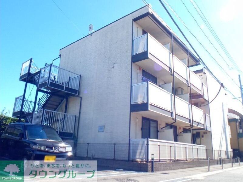 レオパレスカミーリアの物件外観写真