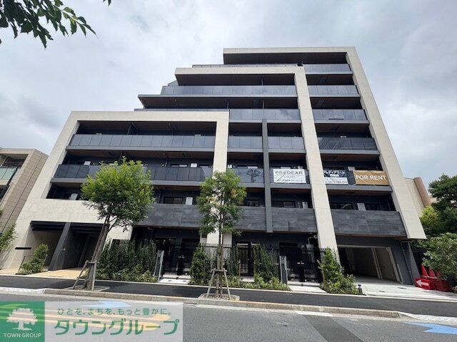 プレディアコート西葛西の物件外観写真