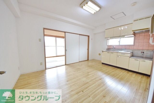 ビジュアルピア の物件内観写真