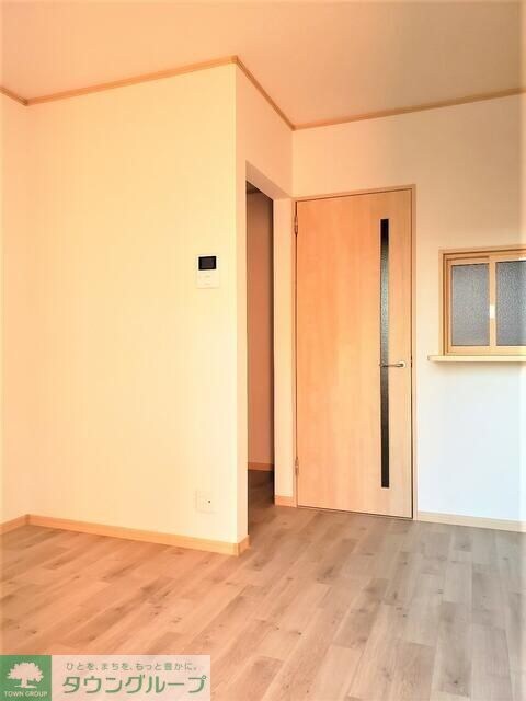 ティアラ緑が丘IIIの物件内観写真