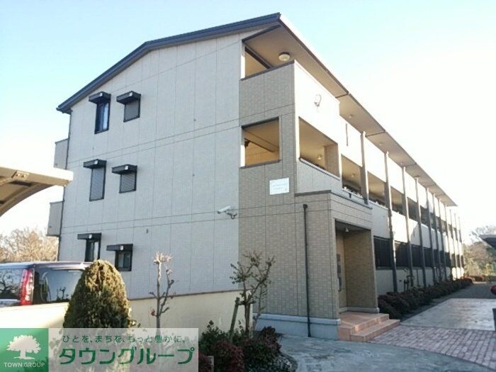 ロイヤルコート Bの物件外観写真