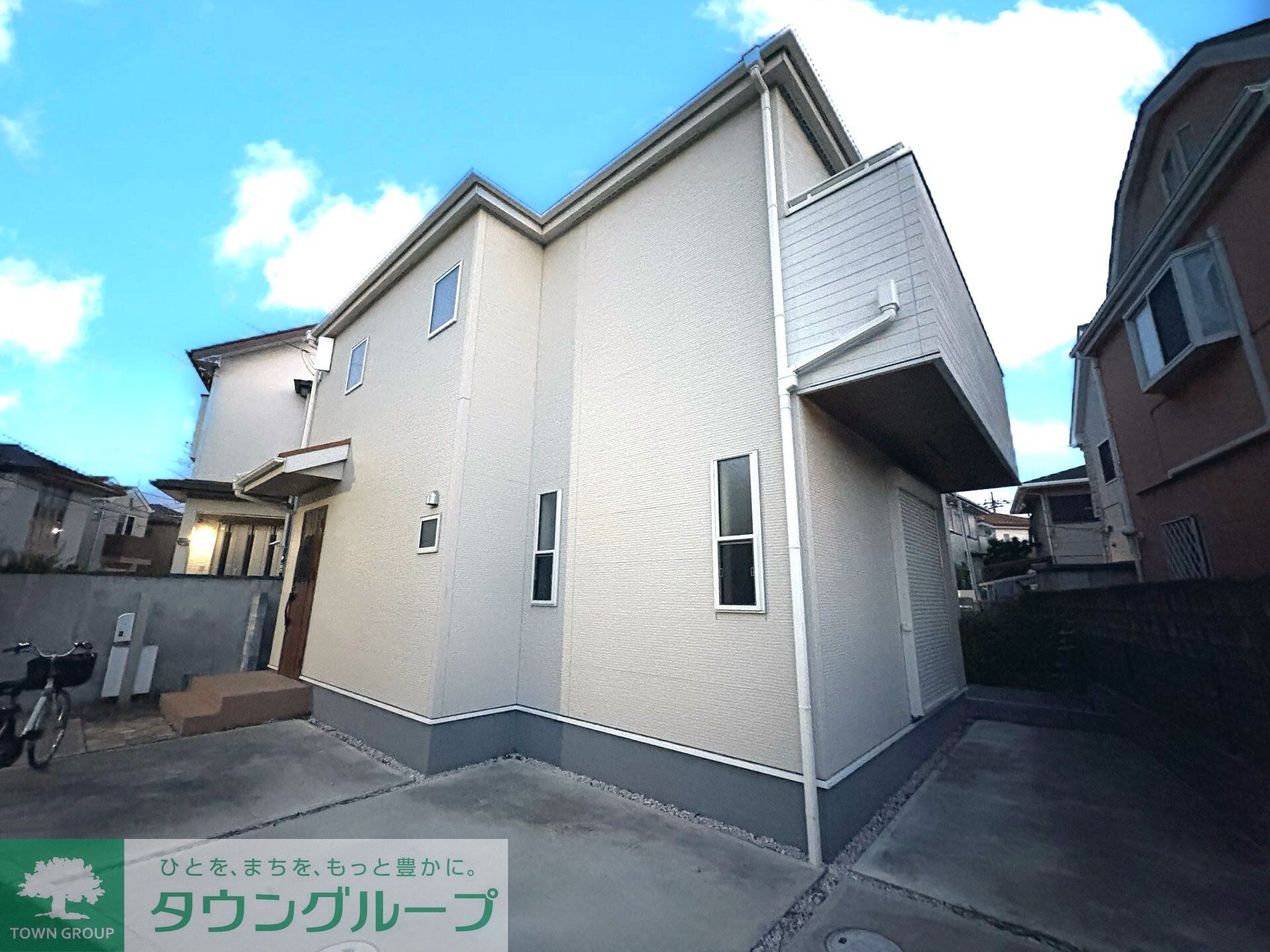 マイホームネクスト八幡の物件外観写真