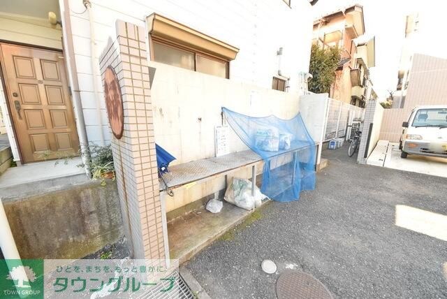 リズ市川平田の物件内観写真