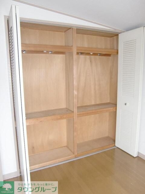 リズ市川平田の物件内観写真