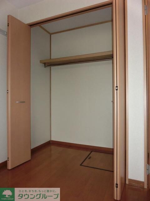 サンピラーの物件内観写真