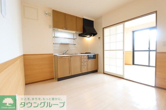 ハイツ・サンピーチ Aの物件内観写真