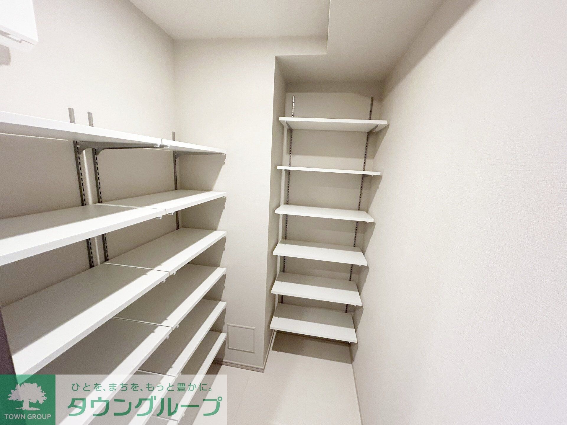 プライムメゾン千葉新町の物件内観写真