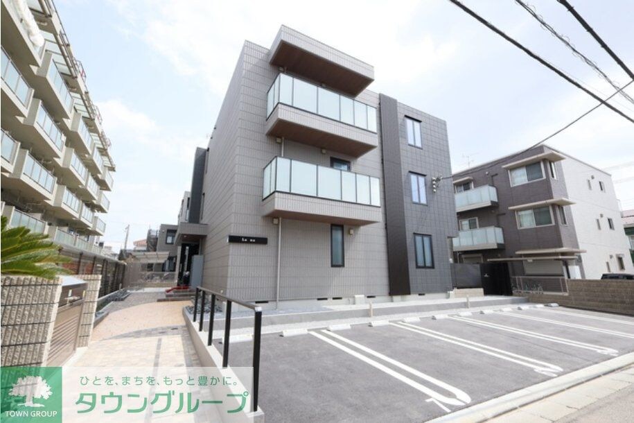 Lana(ラナ)の物件外観写真