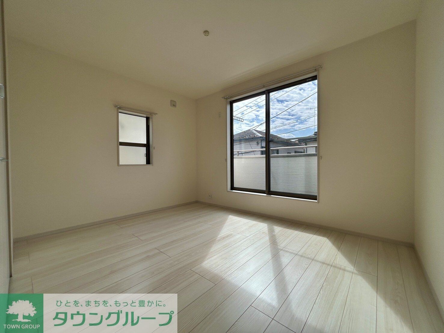 矢作町戸建の物件内観写真