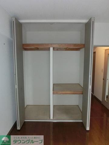 ルミエール飯山満の物件内観写真