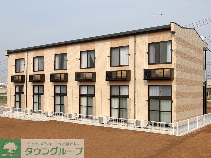 レオパレス船橋日大前の物件外観写真