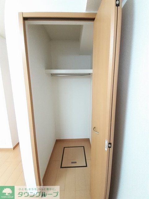 クローバーコートの物件内観写真